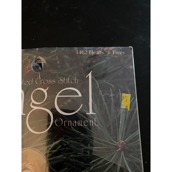 Designs for the Needle Counted Cross Stitch Angel Ornament Hearts 'n Trees #1462 - Picture 3 of 7